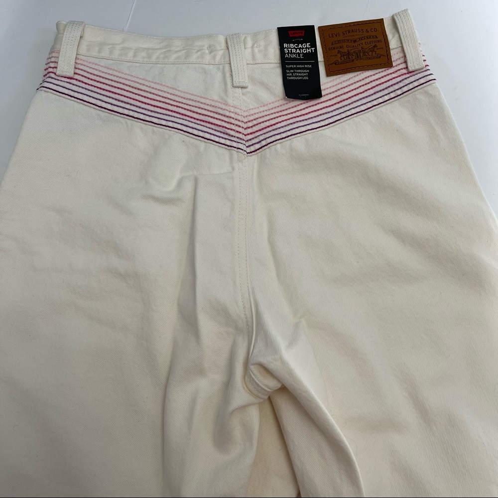 Levi's Cream and Pink Ankle Jeans